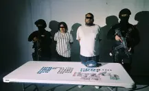 Policía de Monterrey detiene a pareja con 50 dosis de droga