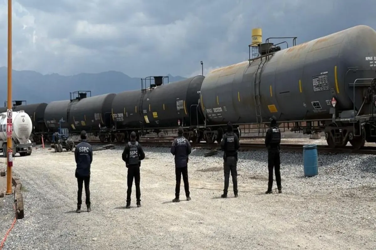 Catean predio de hidrocarburos en Saltillo. Foto de Omar Harfuch.