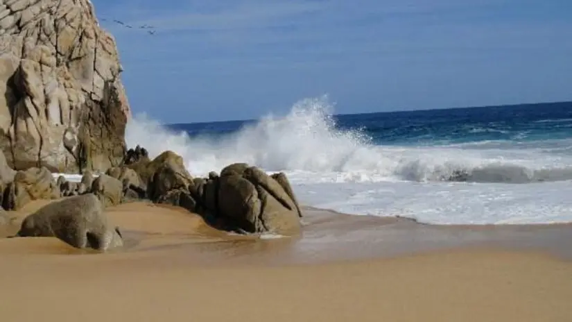 La playa del Amor en Cabo San Lucas queda cerca de famoso arco. Foto: TripAvisor