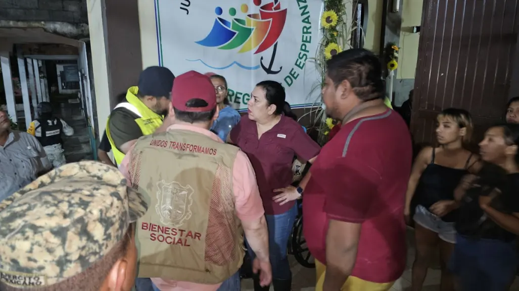 Evacúan a familias de El Limón en El Mante: operativo protector desde la madrugada