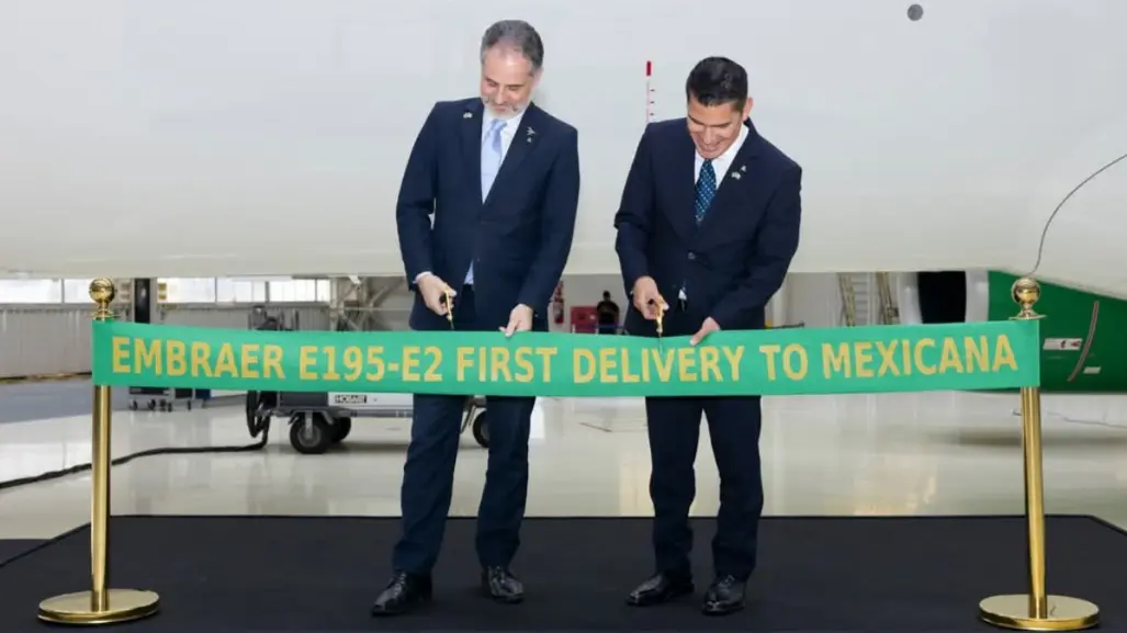 Mexicana recibe su primer avión Embraer E190-E2