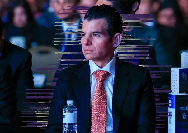 Miguel Flores celebra nueva ruta de transporte en Juárez