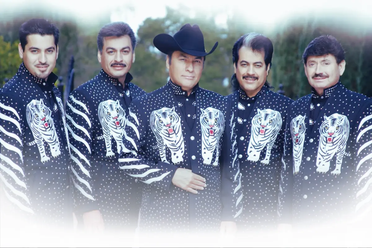 Los Tigres del Norte: desde “El corazón herido”, para todos los plebes (Foto: YouTube, Los Tigres del Norte Oficial / Canva)