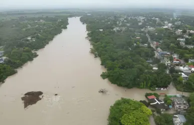 Emergencia por lluvias es atendida con helicópteros y albergues en Tamaulipas