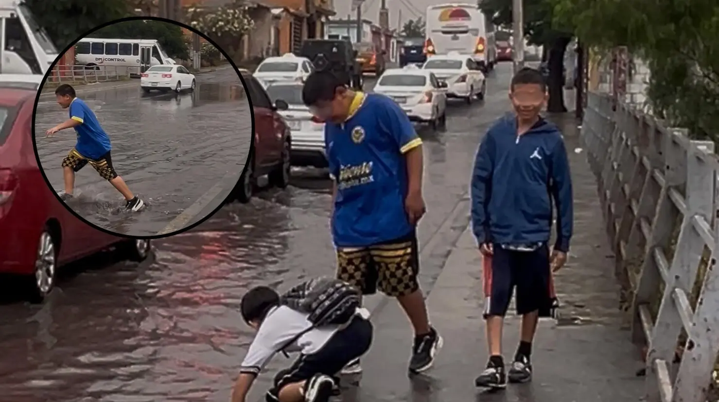 Los menores fueron captados arriesgándose a cruzar la calle inundada. (Fotografía: Leslie Delgado)