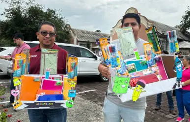 Esta es la campaña que lleva útiles escolares a estudiantes de escasos recursos en Victoria