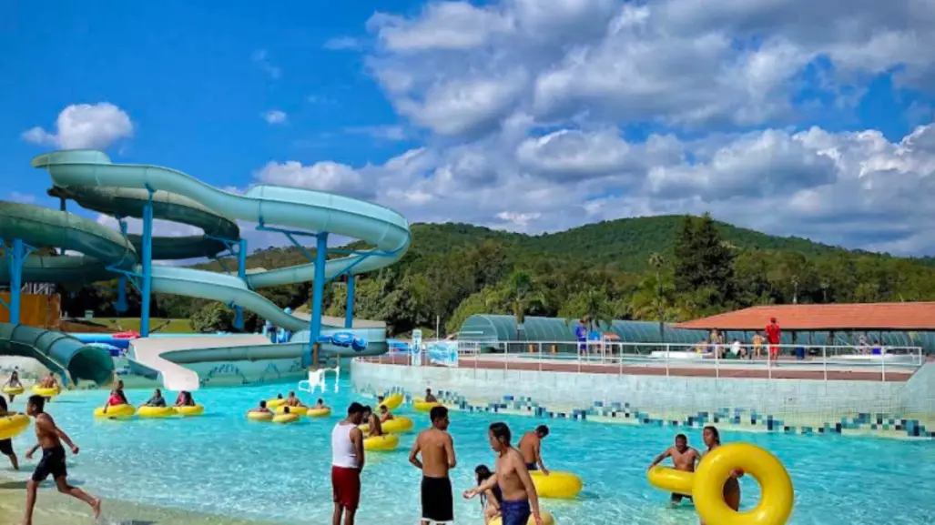 Este parque acuático en Edomex tiene toboganes, albercas y casi nadie lo visita
