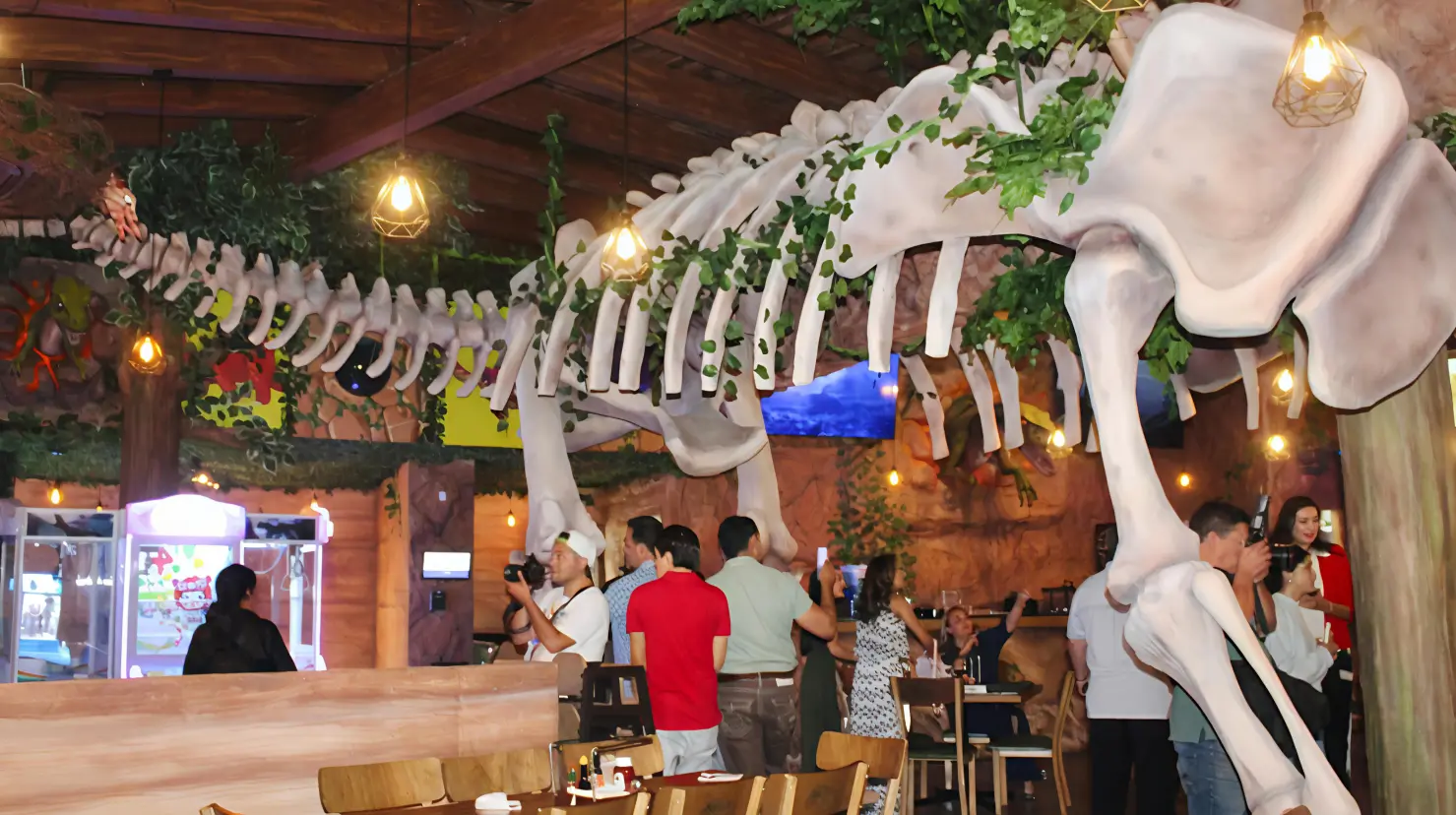 El restaurante volvió a sorprender al público en Saltillo. (Fotografía: Jurassic Food)