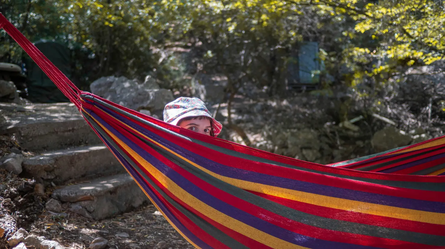 ¿Cuáles son los beneficios de dormir en hamaca, según la ciencia?. Foto: Unsplash