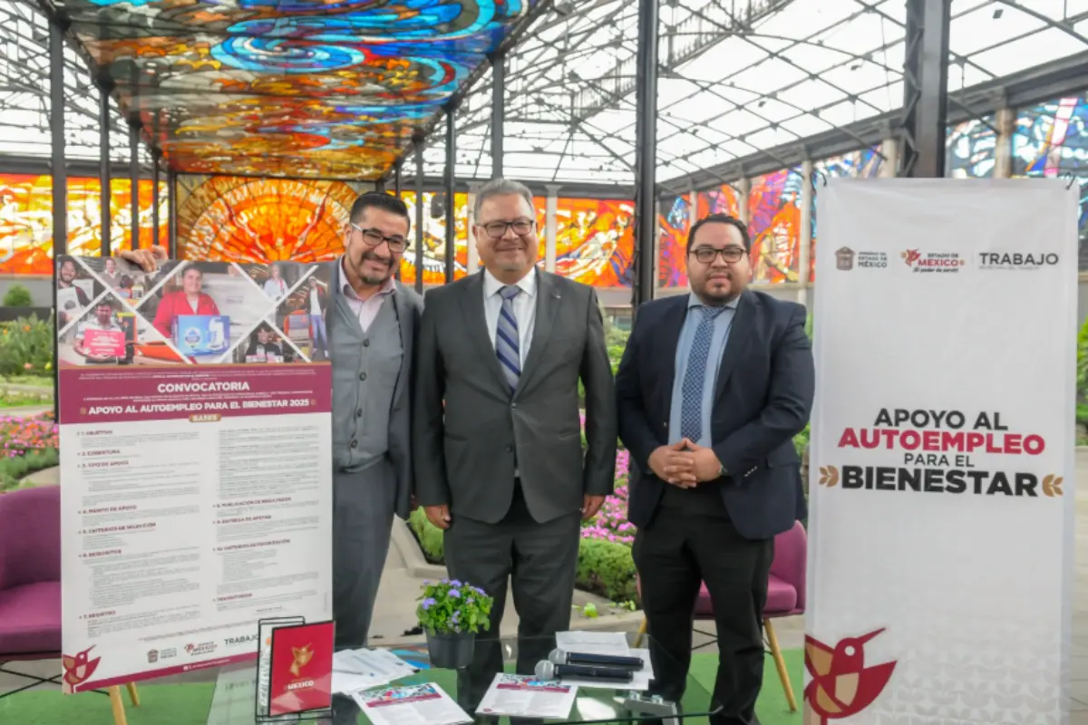 Autoridades correspondientes presentando el programa Apoyo al empleo para el Bienestar Foto: |X (@Entidad_MX)