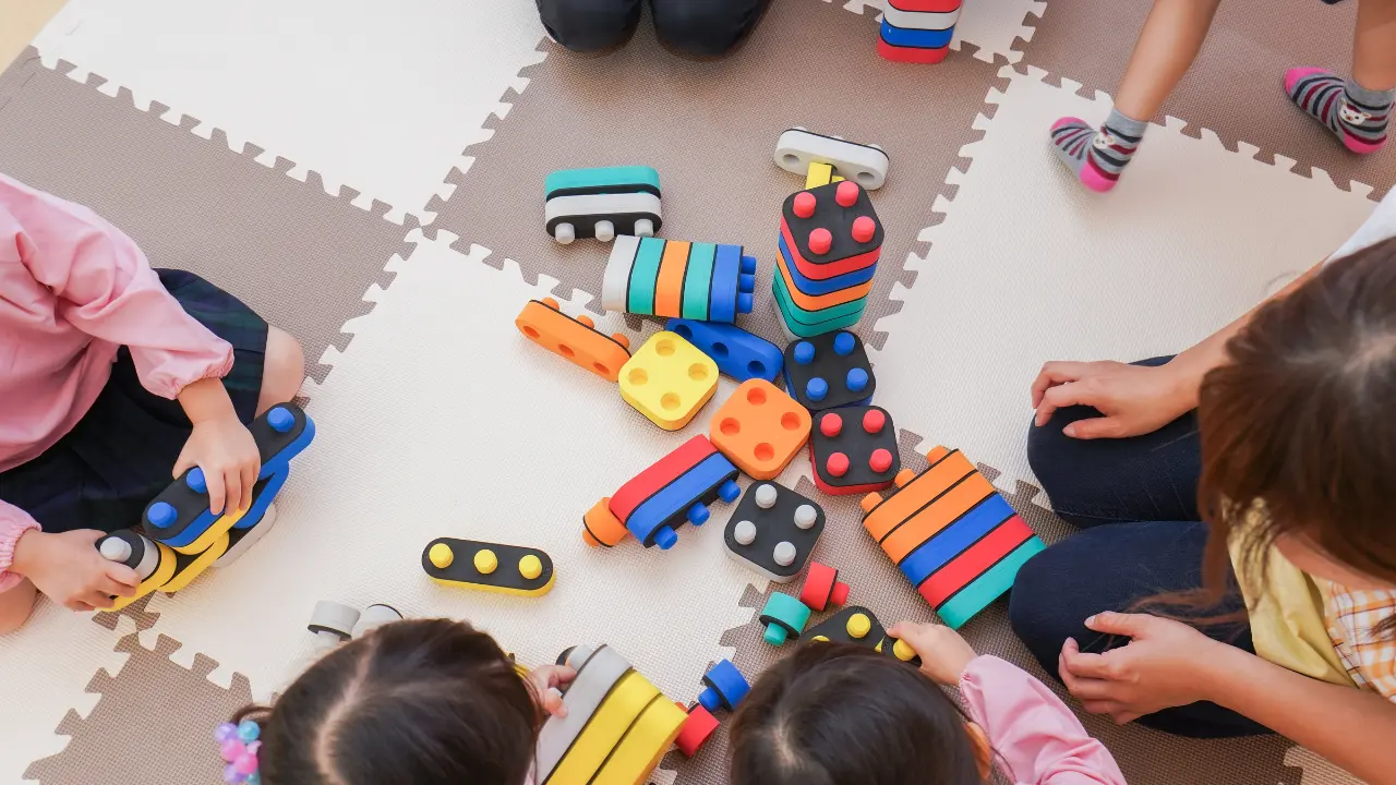 Los cursos de verano es instituciones privadas también son una buena opción. Foto: Canva.