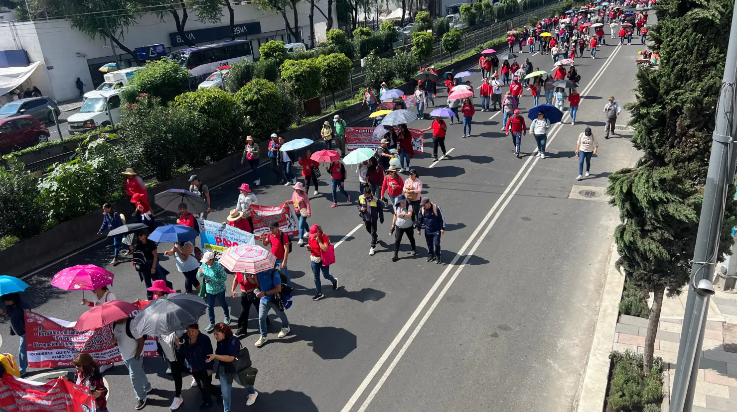 Integrantes de la CNTE marchando en CDMX. Foto: Ramón Ramírez