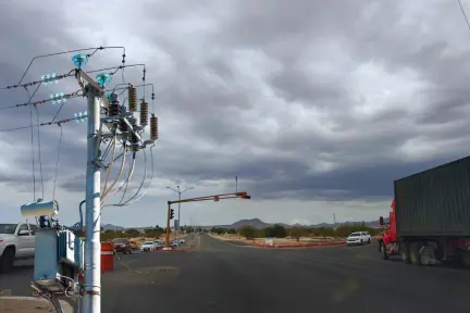 Lluvia provoca afectaciones en cortes de energía en 24 colonias de La Paz