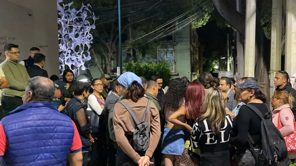 Mujeres trans bloquean calles de CDMX tras promesa rota de diálogo con Segob