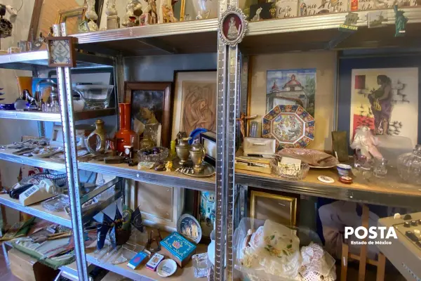 Bazar de antigüedades en Metepec reúne objetos únicos y memorias personales