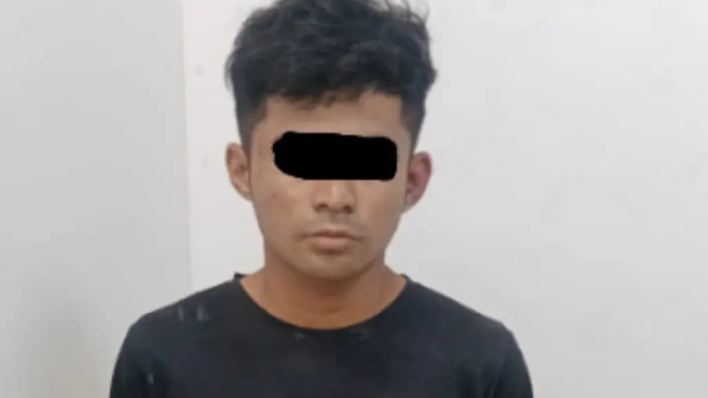 Joven es detenido con cartuchos y cargadores de arma de fuego en Escobedo