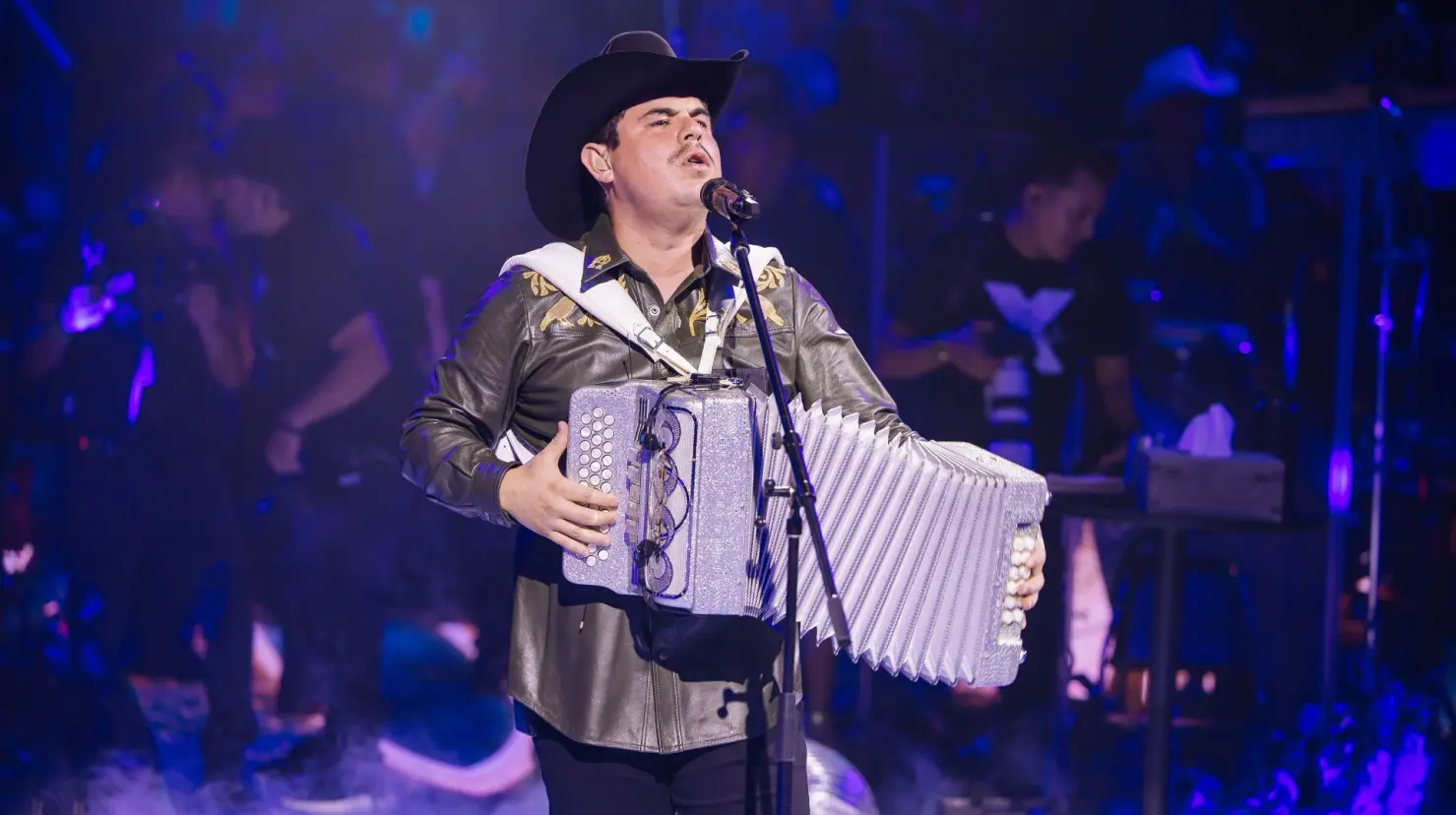 Alfredo Olivas ofreció un show que duró poco más de tres horas. Foto. Cortesía Domo Care.