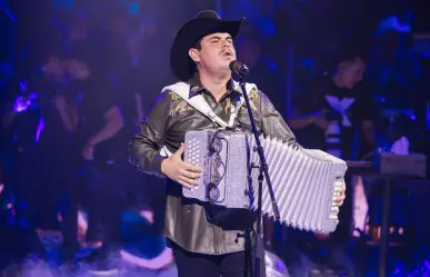 Alfredo Olivas hace catarsis en el Domo Care