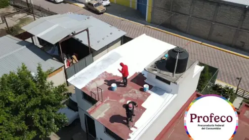 Este es el impermeabilizante que absorbe mejor el agua, según Profeco