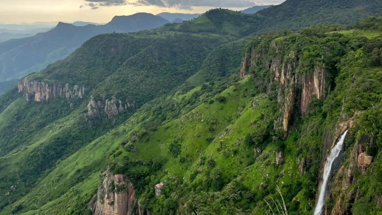 Este parque de Edomex tiene la cascada más alta del estado y es ideal para vacacionar en verano. Foto: cepanaf.edomex