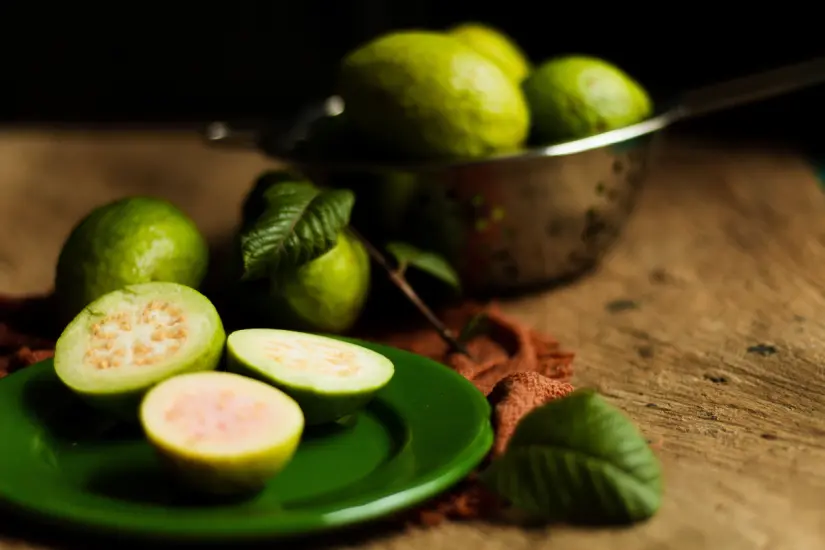 Es un fruto con el que puedes preparar ricos postres, dulces, ponches, etc. | Foto: Freepik