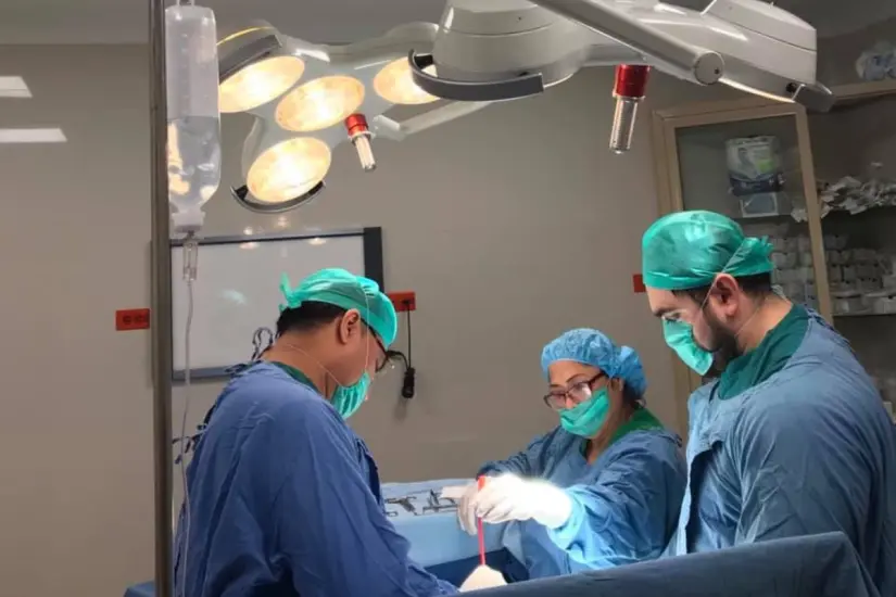 Es el primer urólogo en realizar una prostatectomía radical en Tamaulipas | Foto: Dr. Sotero López Alvarado (FB)