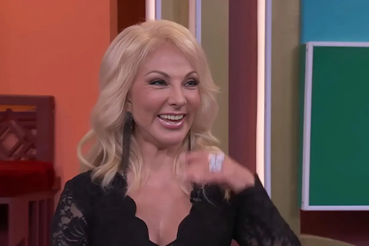 Olivia Collins antes de su ingreso a LCDLFMX hizo sorprendentes revelaciones. (CRÉDITOS FOTOS: Captura de pantalla de YouTube @lacasafamososmx)