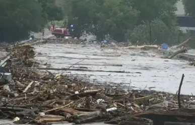 Inundaciones en Texas dejan 13 muertos y 20 niñas desaparecidas