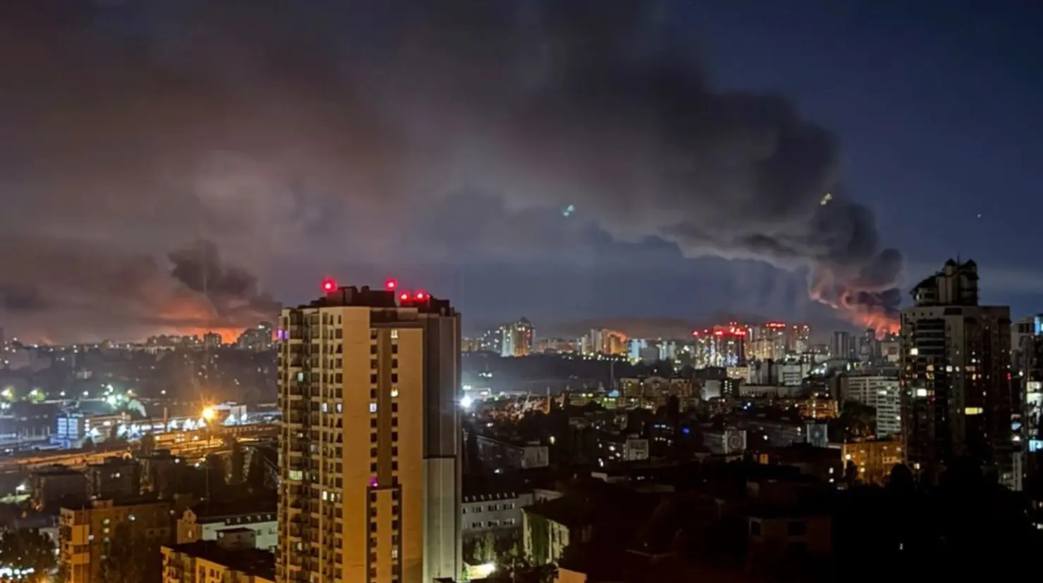 Rusia lanza ataque masivo con 550 drones y misiles contra Ucrania. Foto: AP