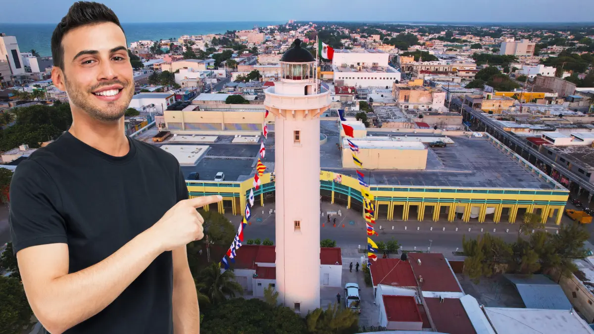 El Faro de Progreso celebró 132 años en mayo pasado Foto: Semar/Canva