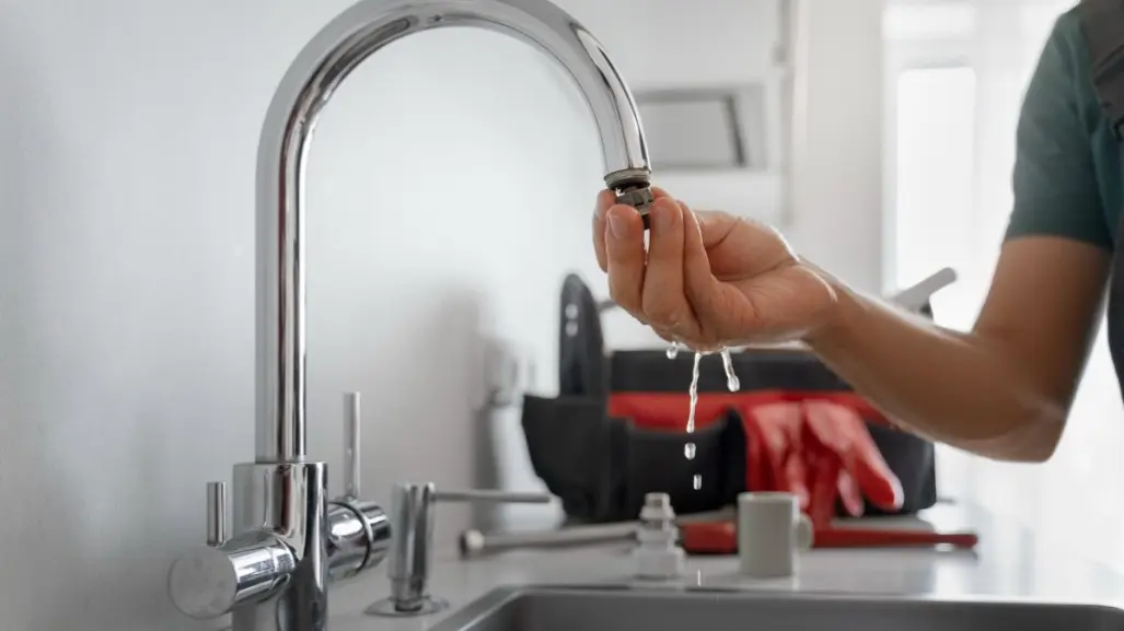 Suspenderán suministro de agua en varios municipios del área metropolitana por trabajos de CFE