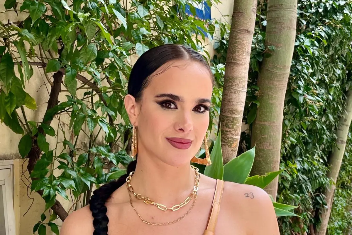 Gala Montes estreno su nuevo sencillo Riesgo, el cual la identifica demasiado ya que ella vive la vida al límite.