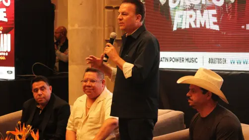 ¿Esteban Villegas y Grupo Firme alistan un dueto? Esto se sabe