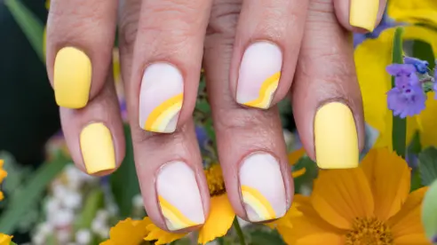 3 manicuras que son perfectas para mujeres de más de 60 años