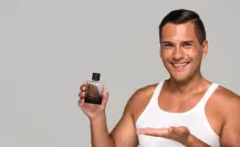 Este perfume barato para hombres de 45 años huele caro, es duradero y encantador