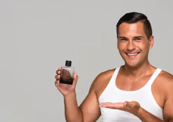 Este perfume barato para hombres de 45 años huele caro, es duradero y encantador