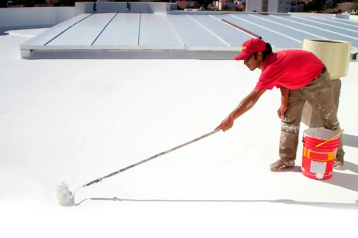 Para obtener buenos resultados, la recomendación es reparar los daños antes de impermeabilizar. Foto: Tecnipin