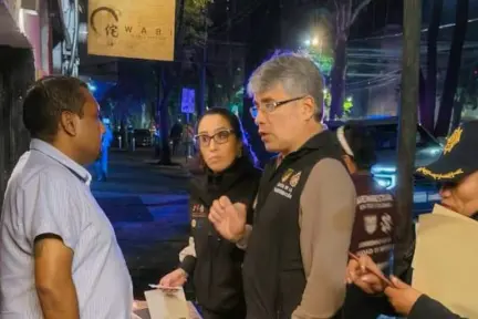 Gobierno de CDMX brinda a poyo a comercios afectados durante la marcha contra la gentrificación Gobierno de CDMX brinda a poyo a comercios afectados durante la marcha contra la gentrificación