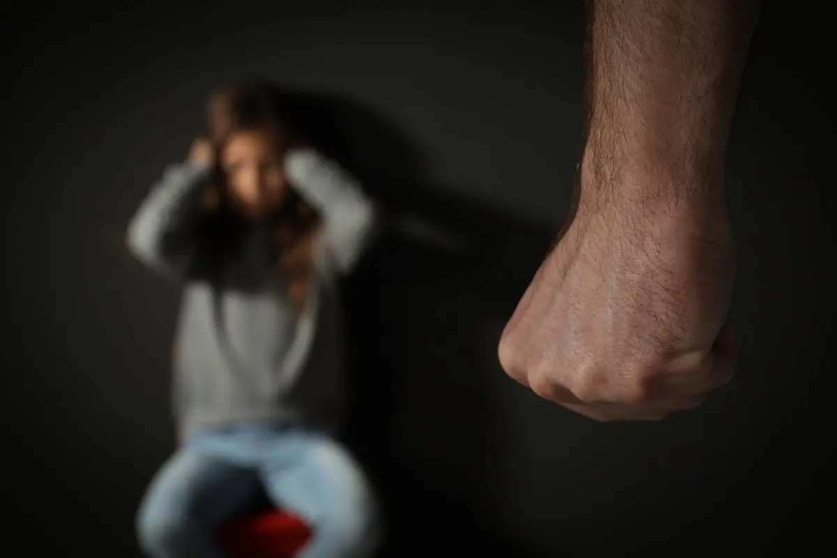 Violencia intrafamiliar. Foto de canva.