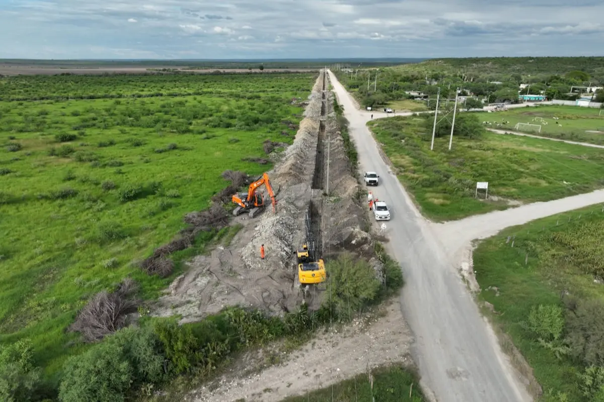 De acuerdo con lo dicho por el secretario, la licitación lanzada por la CONAGUA fue ganada por una empresa de Sinaloa, quien será la encargada de poder realizar esta obra. Foto: CONAGUA