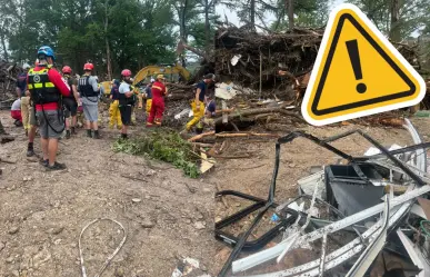 Rescatistas mexicanos cruzan la frontera para ayudar a texanos en desgracia