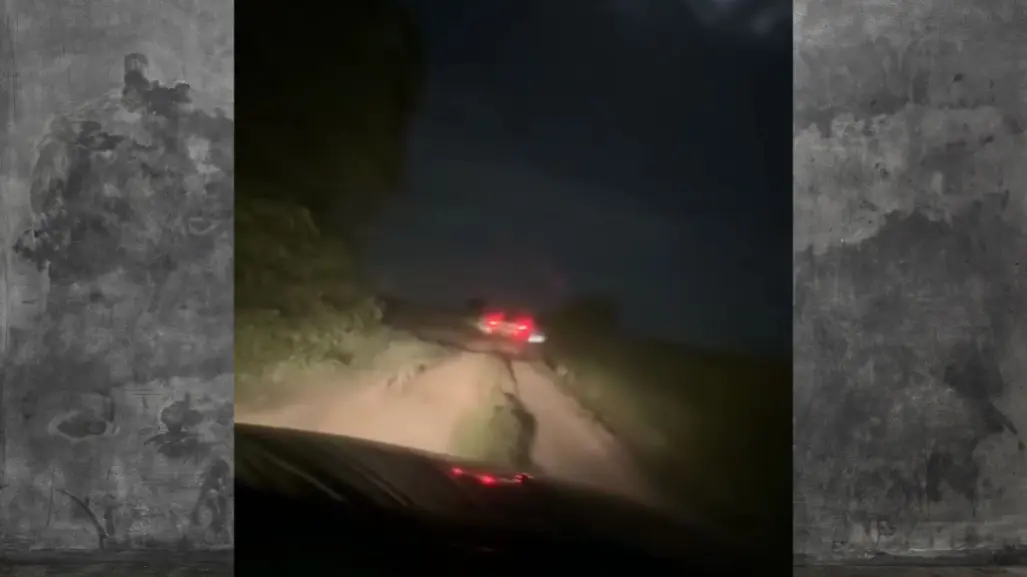 Brecha improvisada se convierte en ruta de escape tras bloqueo carretero en San Fernando