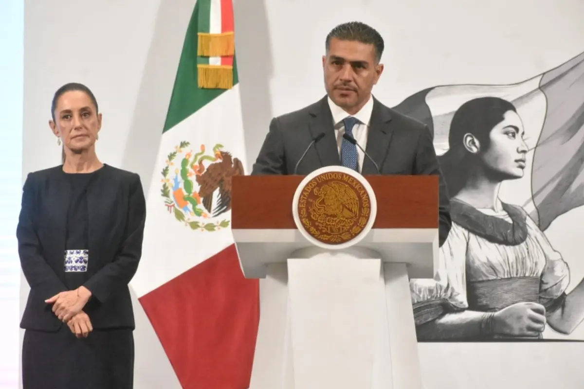 Claudia Sheinbaum y Omar García Harfuch en conferencia de prensa Foto: Enrique Pérez