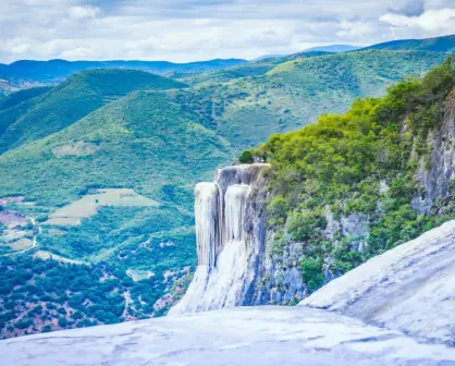 ¿Conocías este paraíso en Oaxaca? El único destino cerca de CDMX con cascadas petrificadas