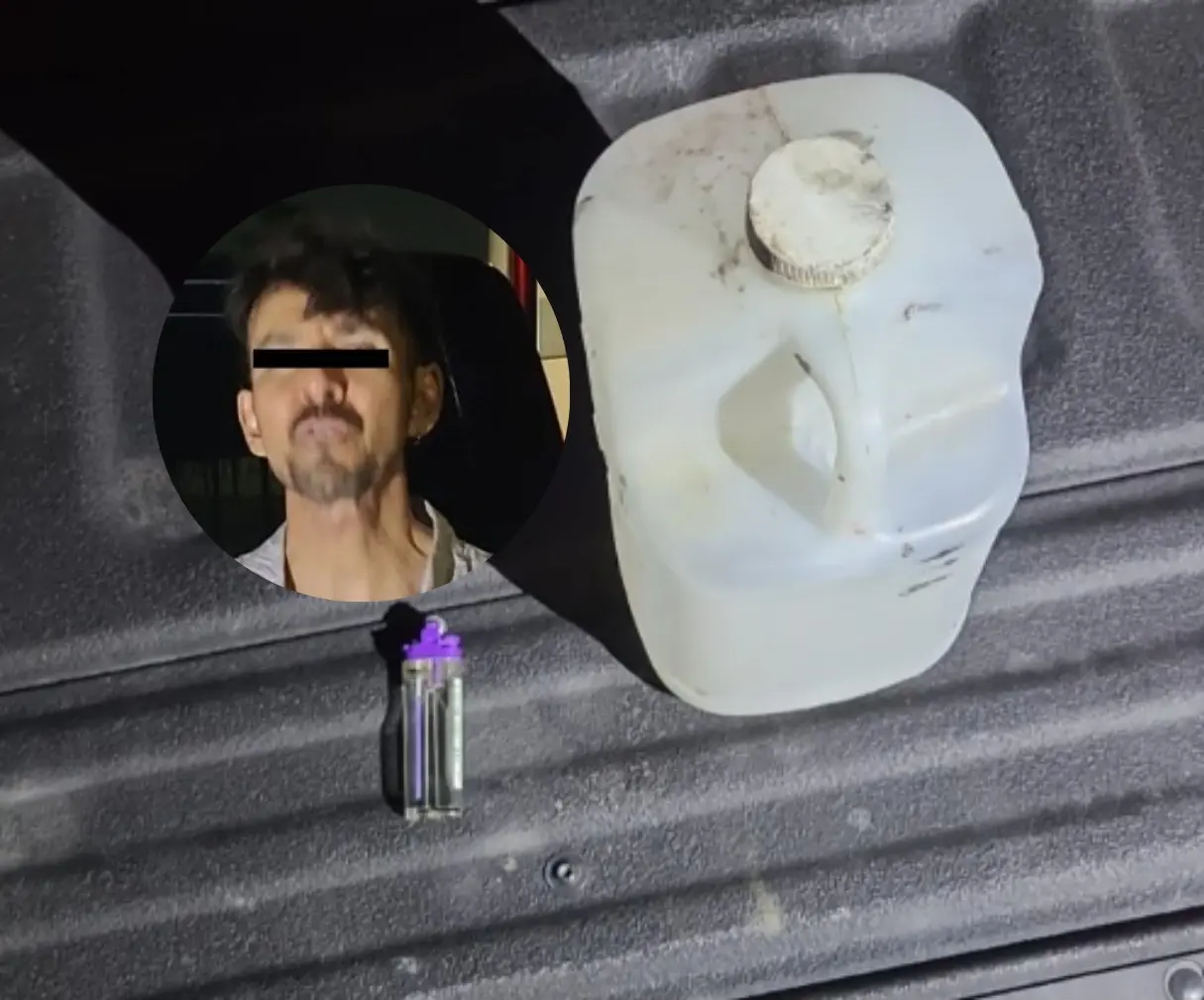 Carlos Antonio fue interceptado antes de que consumara el intento de incendio y fue trasladado ante el Ministerio Público. Foto: Policía de Monterrey/Canva.
