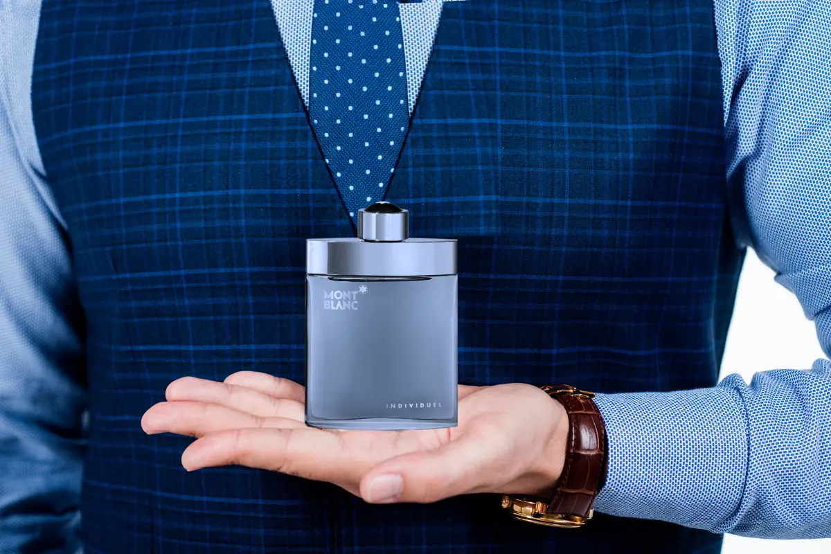 Desde su llegada al mercado en 2003, Mont Blanc Individuel ha conquistado a hombres que buscan sofisticación en un perfume. Foto: Canva