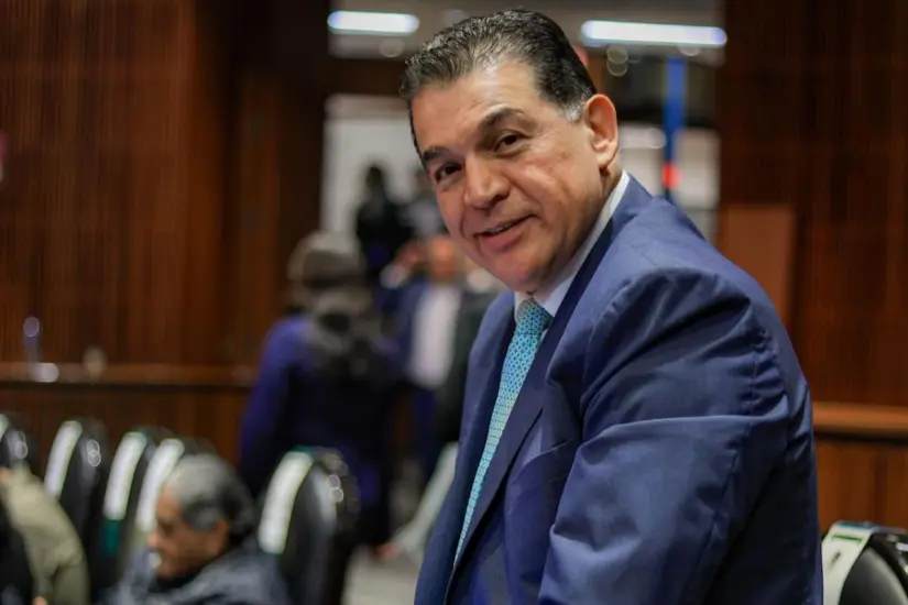Aprobación irregular de uso de suelo lleva a juicio a exalcalde y dos regidores de La Paz. Foto: Facebook / Rubén Muñoz Álvarez