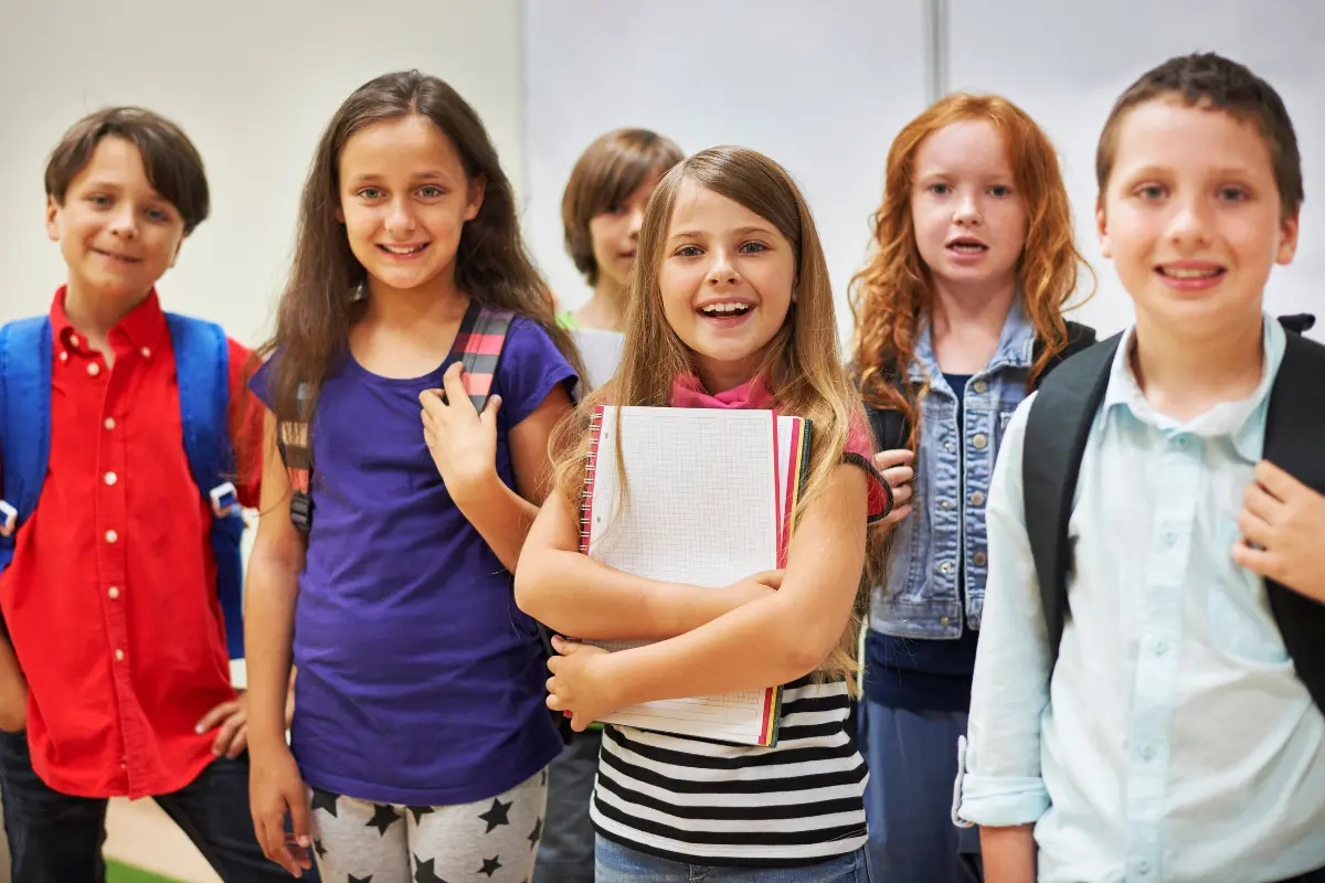 Esta beca es para alumnos de escuelas particulares desde nivel inicial hasta superior | Foto: Freepik