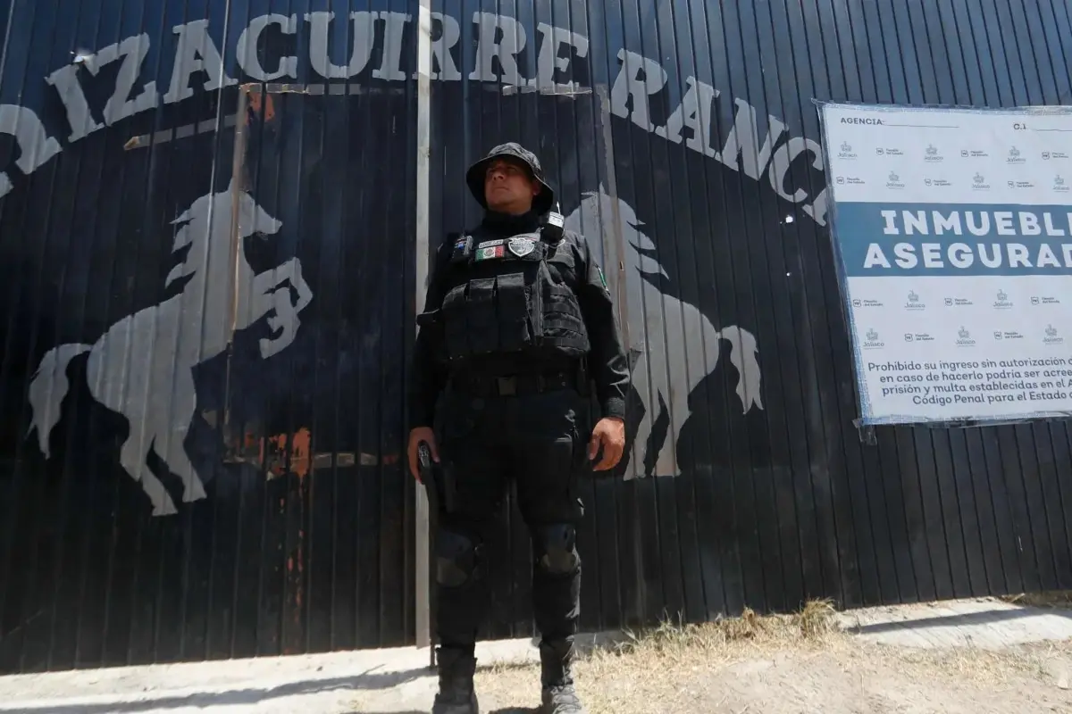 Policía resguardando el Rancho Izaguirre Foto: X(Twitter) @MarioBeteta