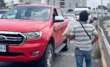 Caos vial en Monterrey: vendedor ambulante aprovecha cierre en Constitución para vender y sobrevivir